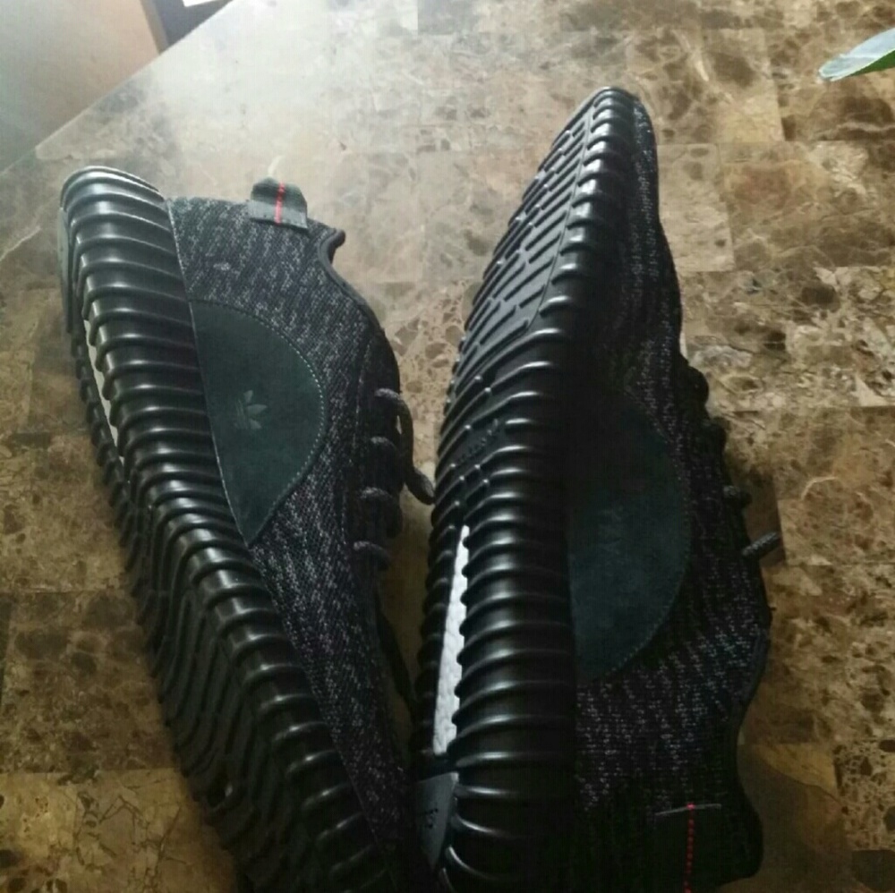 Adidas  yeezy 350 boost